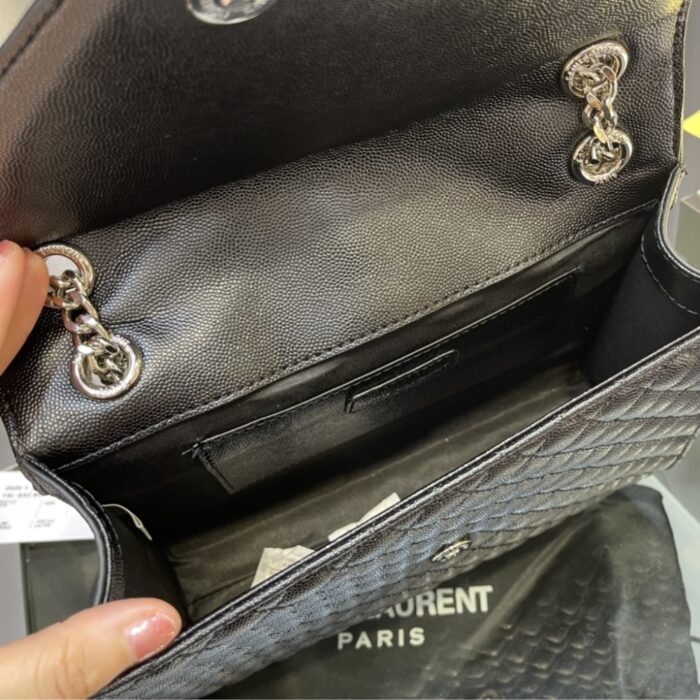 Saint Laurent Envelope Medium Grain De Poudre Black 24Cm - Image 7