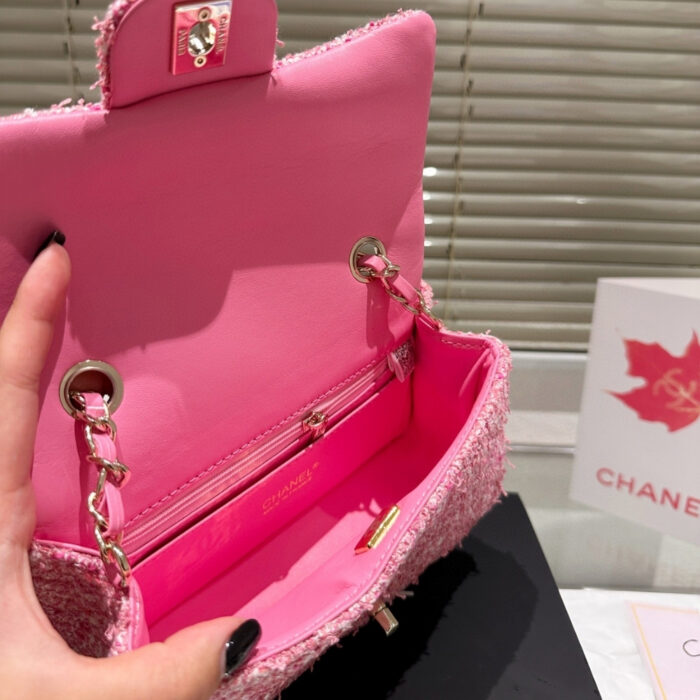 Chanel Flap Bag Tweed Mini Rectangular Pink Boucle 20Cm - Image 4