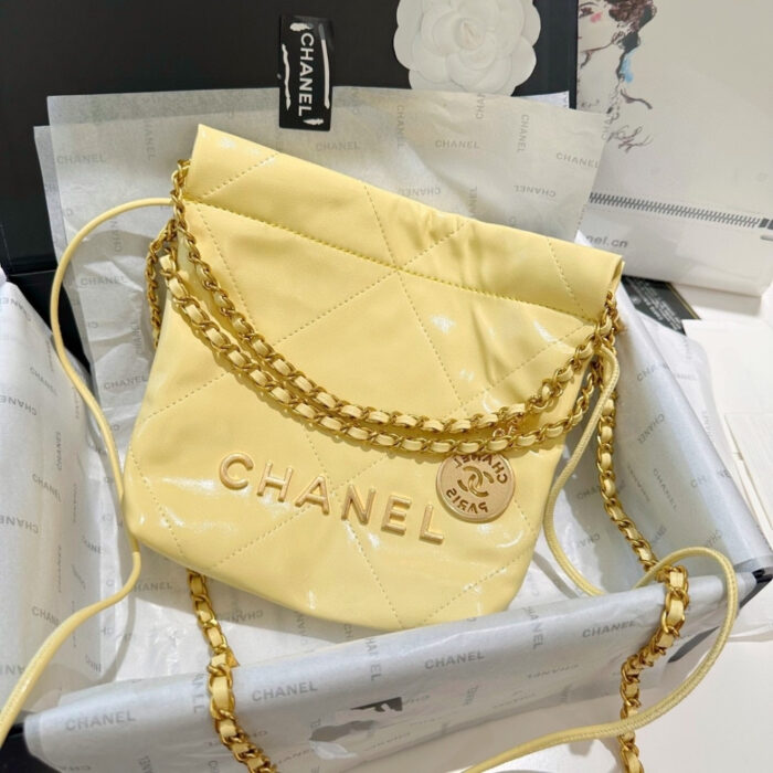 Chanel 22 Mini Handbag Yellow 20Cm - Image 2