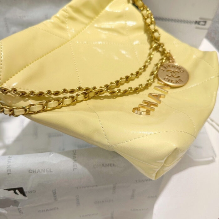 Chanel 22 Mini Handbag Yellow 20Cm - Image 5