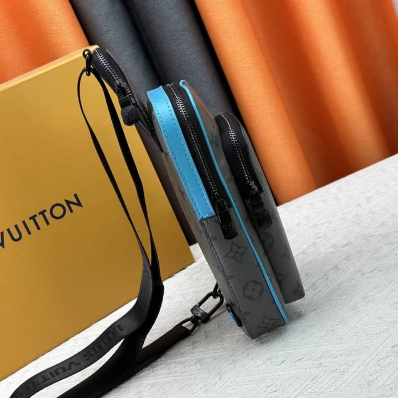 Louis Vuitton Avenue Slingbag PM Turquoise 31Cm - Image 4