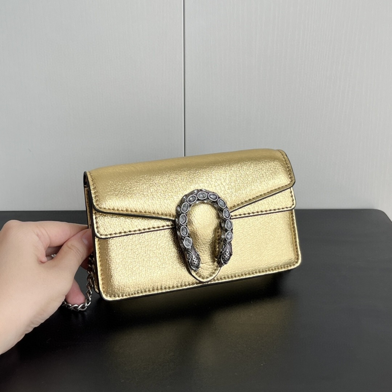 Gucci Dionysus Super Mini Bag Gold 16.5 cm 476432 1TRBN 8089 - Image 4