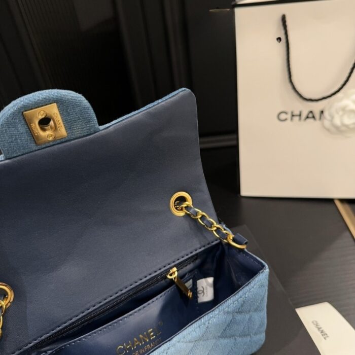 Chanel Classic Handbag Washed Denim And Gold Tone Metal Blue 19cm A01112 B16747 NX158 - Image 3