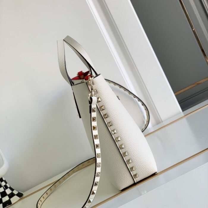 Valentino Garavani Rockstud Small Tote Bag White 28cm - Image 3