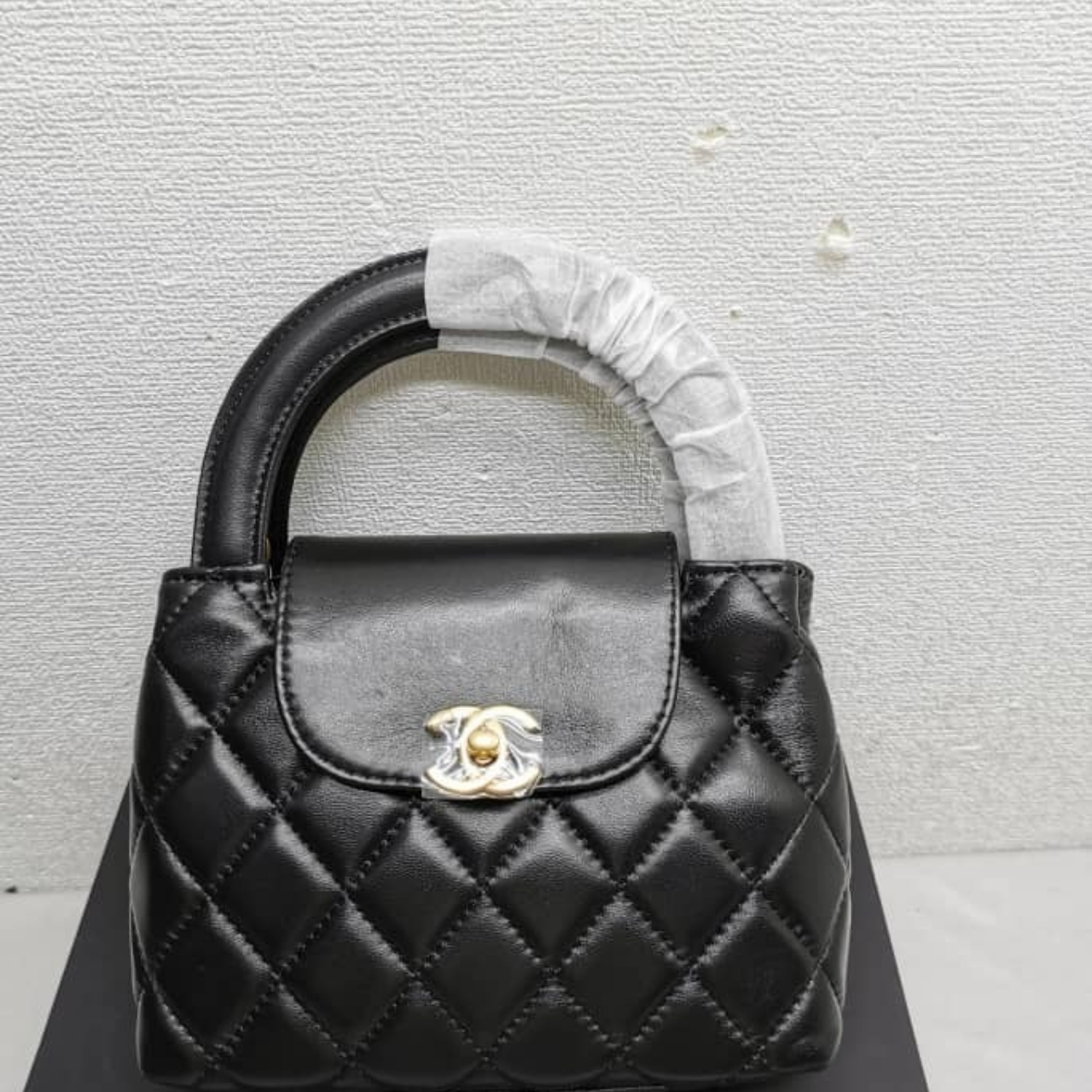 Chanel Kelly Bag Shiny Black 18.5cm AS4416 B14296 94305 - Image 2