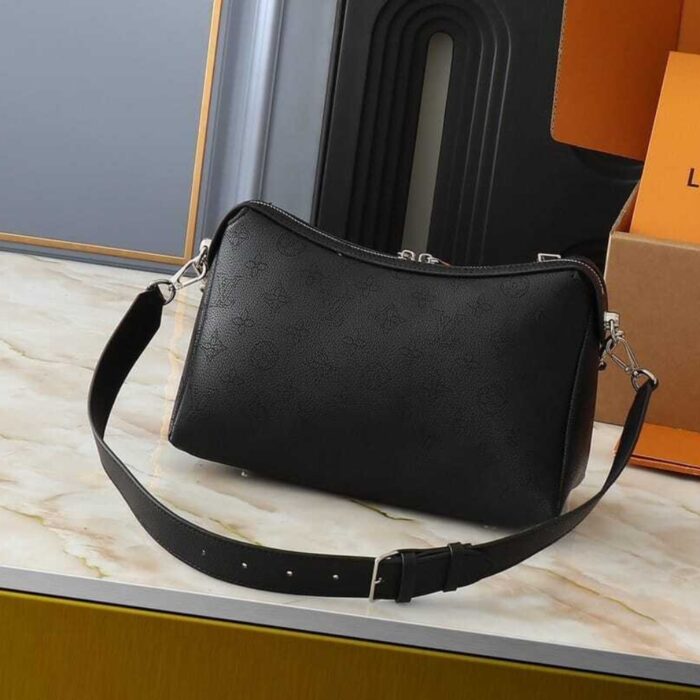 Louis Vuitton Hand It All PM Black 29Cm - Image 4