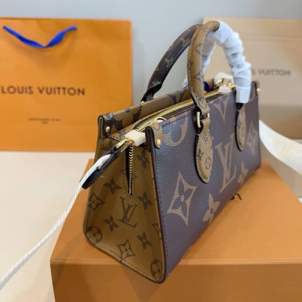 Louis Vuitton OnTheGo East West 25cm M46653 - Image 5