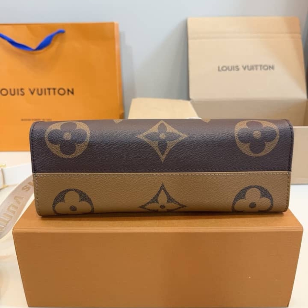 Louis Vuitton OnTheGo East West 25cm M46653 - Image 6