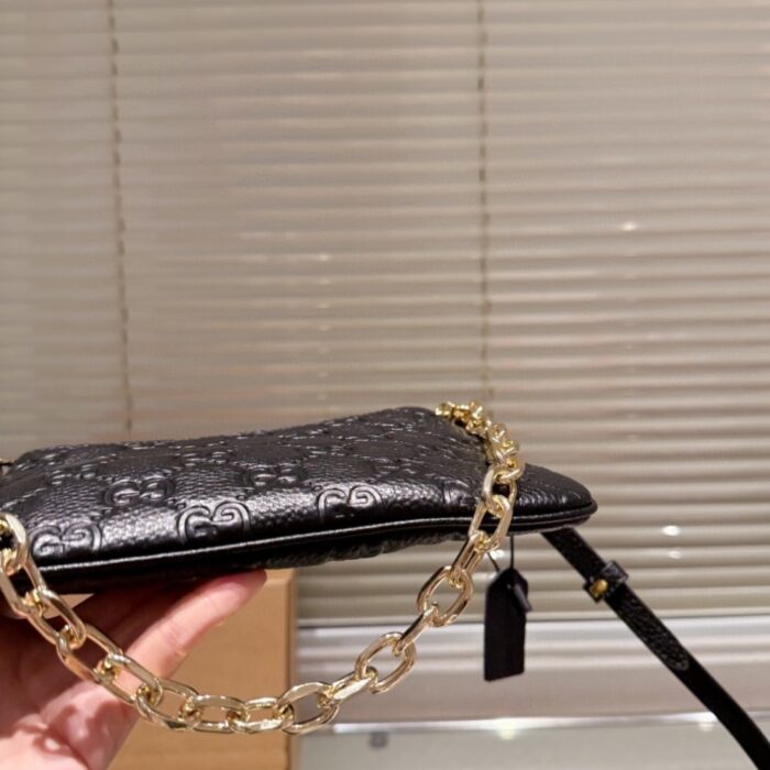 Gucci GG Emblem Super Mini Bag Black 23cm 815278 AAEEM 1000 - Image 5