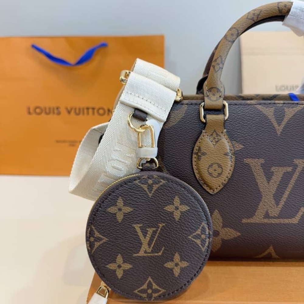 Louis Vuitton OnTheGo East West 25cm M46653 - Image 8