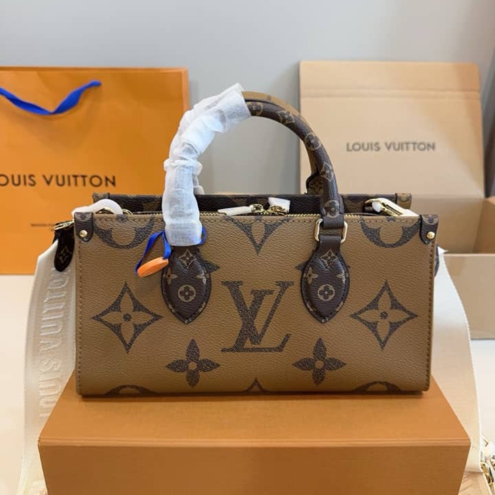 Louis Vuitton OnTheGo East West 25cm M46653 - Image 3