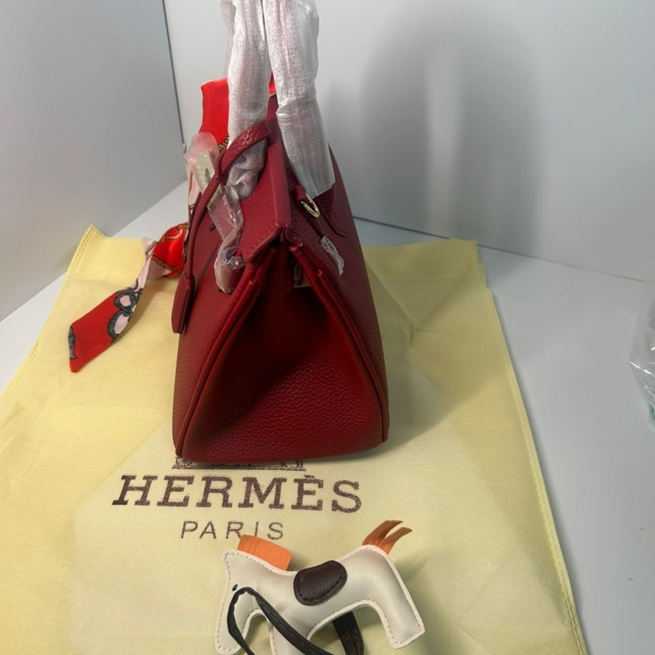 Hermes Birkin Togo Handbag Rouge 25cm - Image 3