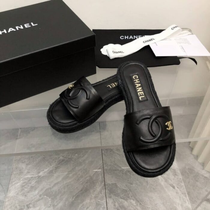 Chanel CC Logo Slide Black - Image 2