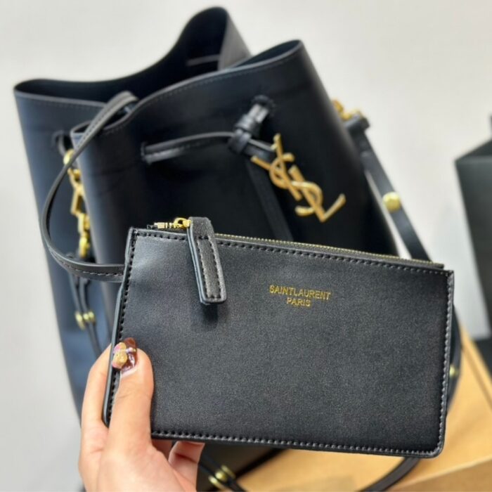 Saint Laurent Paris VII Pochon Black 25cm 8043021EL0W1000 - Image 2