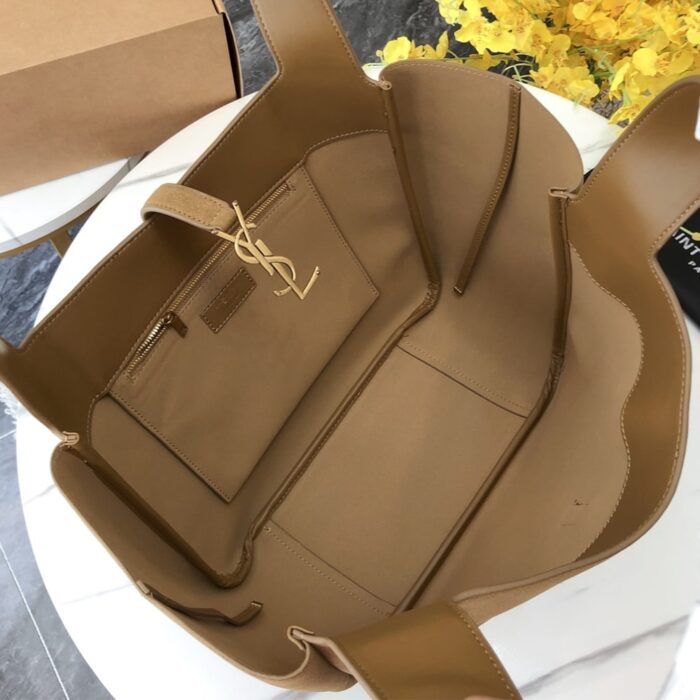 Saint Laurent Le 5 À 7 Bea En Suède Golden Leaf 55cm 763435008IW3194 - Image 2