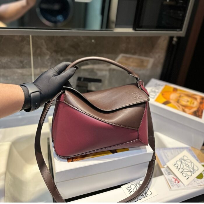 Loewe Small Puzzle Bag Chocolate And Burgundy 24cm A510P60X44 3875 - Image 2