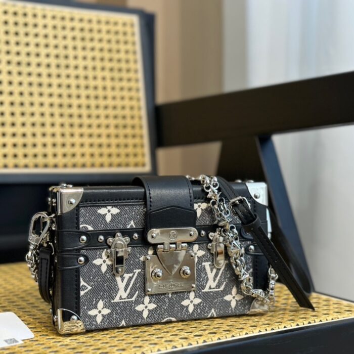 Louis Vuitton Petite Malle Bag Grey 19cm M21462 - Image 2