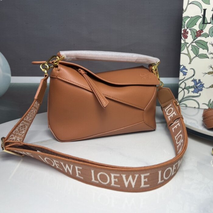 Loewe Small Puzzle Bag Satin Oak 24cm A510S21XA9 3980 - Image 3