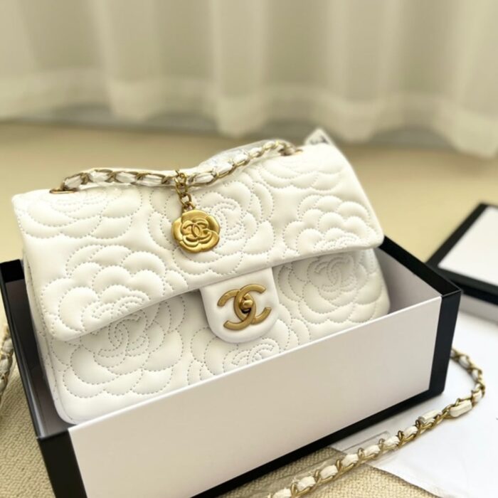 Chanel Flap Bag With Camellia Flower Chain White 26cm - Image 2