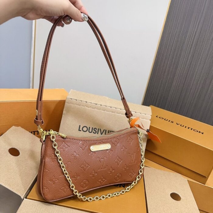 Louis Vuitton Liv Pochette Cognac Brown 26cm M11916 - Image 2