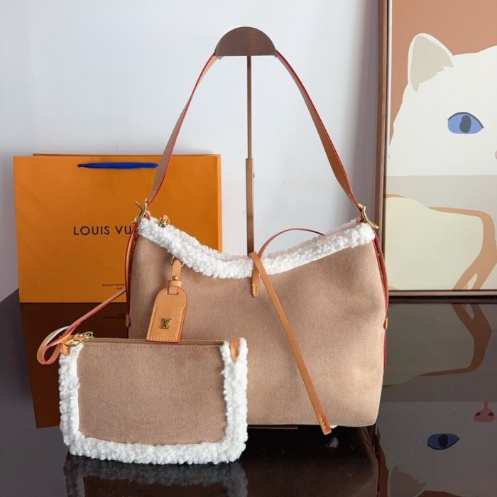 Louis Vuitton Carryall PM Bag With Fur And Suede Brown 29cm - Image 2