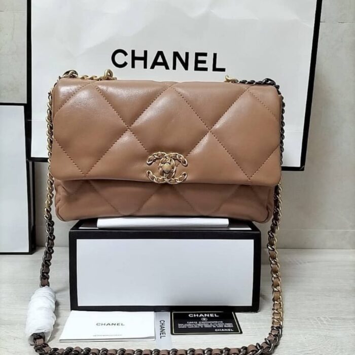 Chanel Medium 19 Flap Bag Caramel 26cm - Image 2