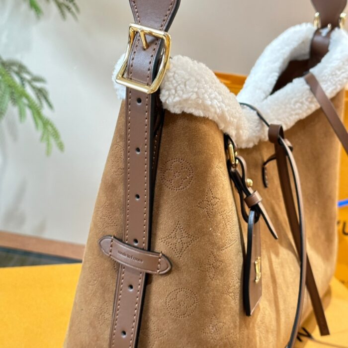 Louis Vuitton Carryall NM PM Beige 30cm M11843 - Image 4