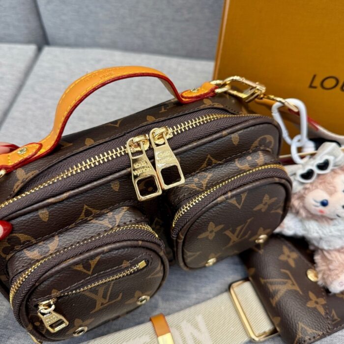 Louis Vuitton Utility Crossbody Bag Monogram 20cm M80446 - Image 4
