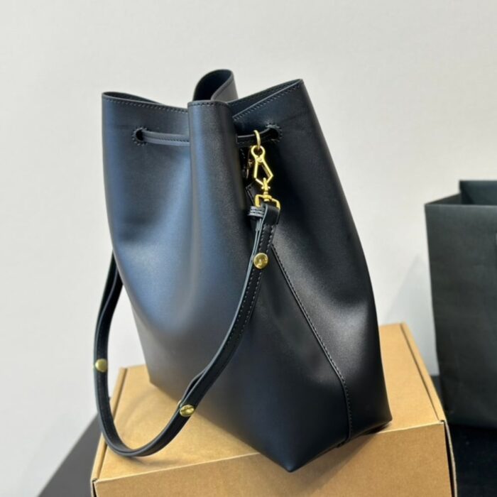 Saint Laurent Paris VII Pochon Black 25cm 8043021EL0W1000 - Image 4