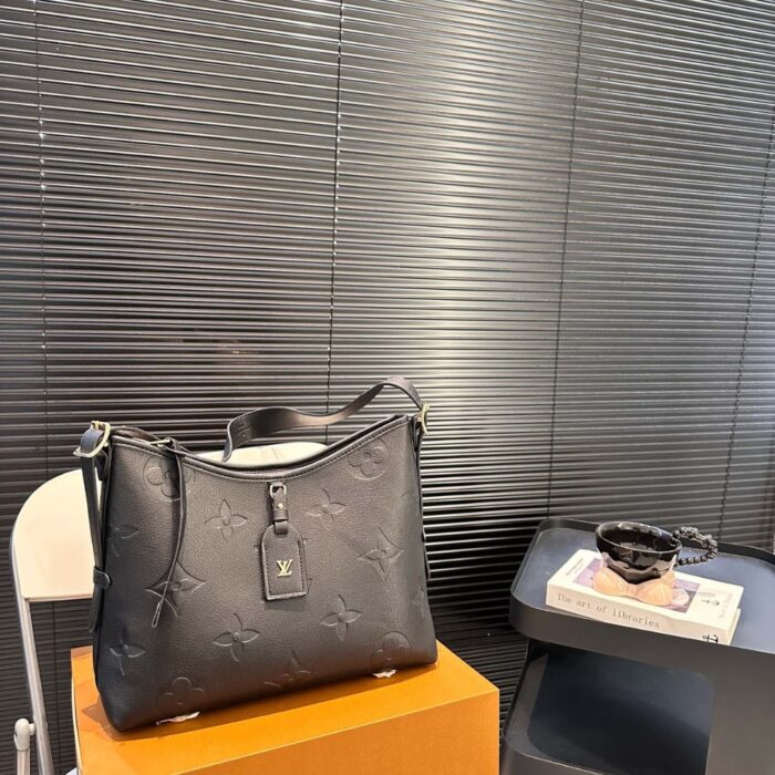 Louis Vuitton CarryAll Bag Black 32cm M46288 - Image 4