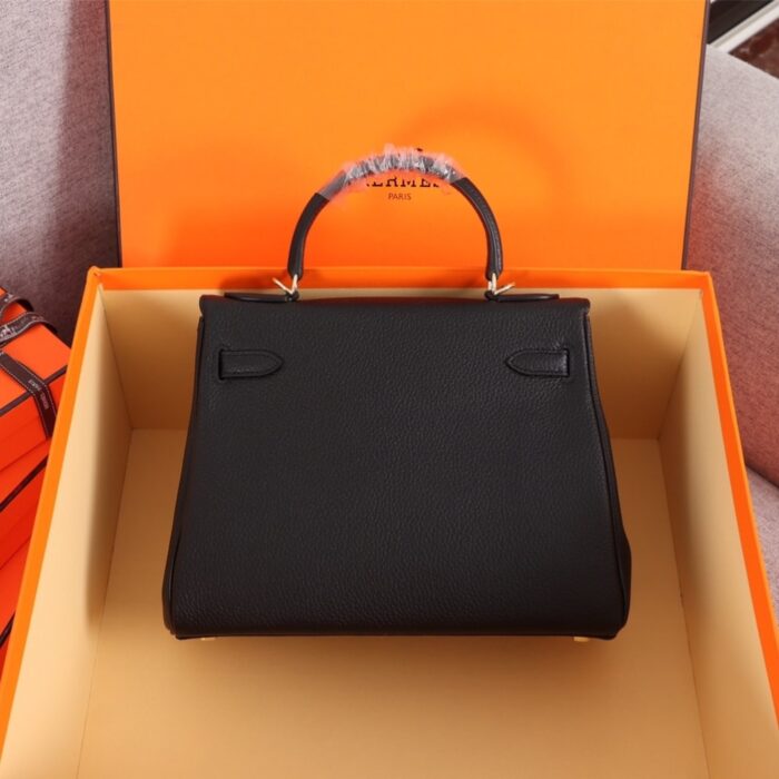 Hermes Kelly Togo Handbag Black 25cm - Image 4