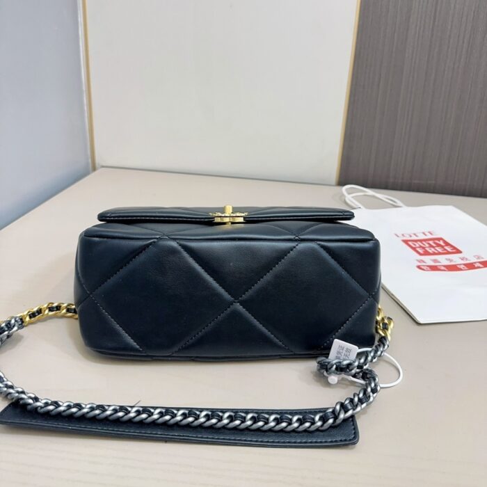 Chanel 19 Bag In Midnight Blue 28cm - Image 4