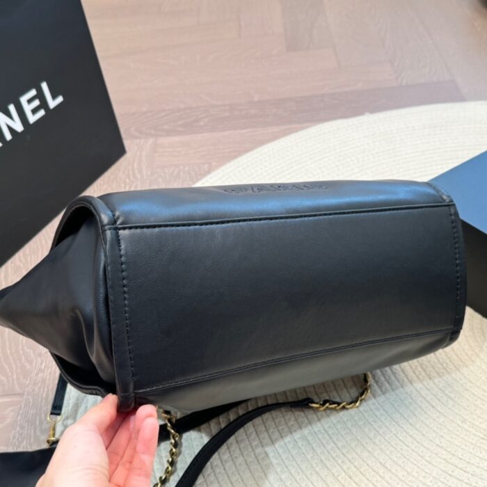 Chanel Large Deauville Shopping Bag Black 31cm - Image 5