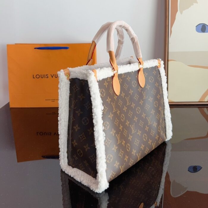 Louis Vuitton On The Go Bag With Fur Monogram 36cm - Image 4