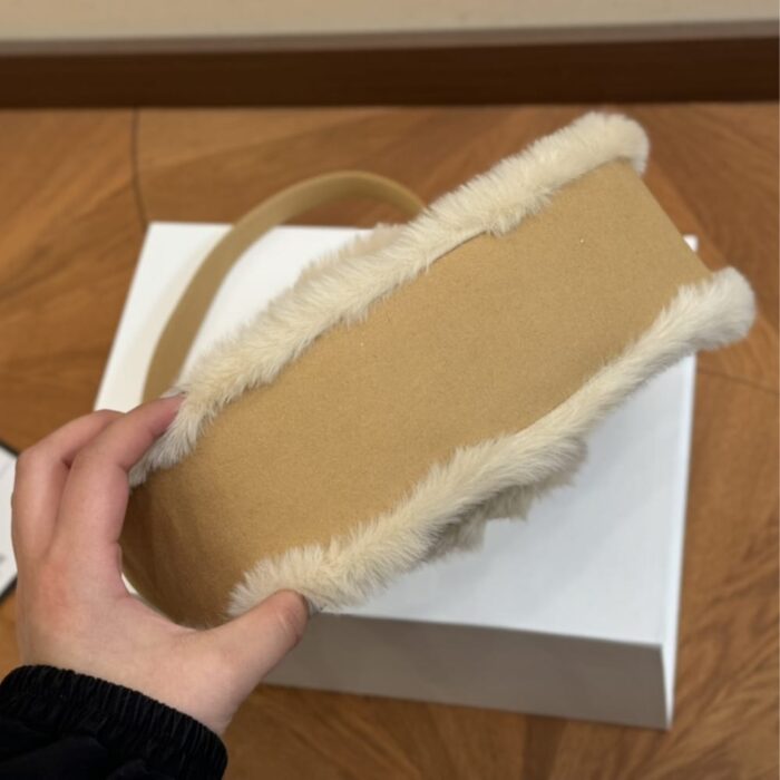 Celine Medium Ava Triomphe Bag In Natural 24cm 114493FYC 02VG - Image 3