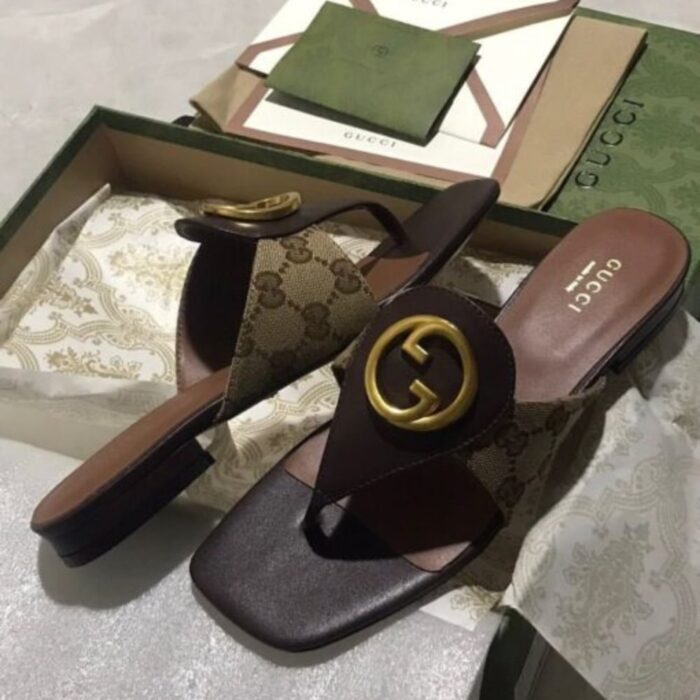 Gucci Women's' Blondie Thong Sandals in Brown - Image 3