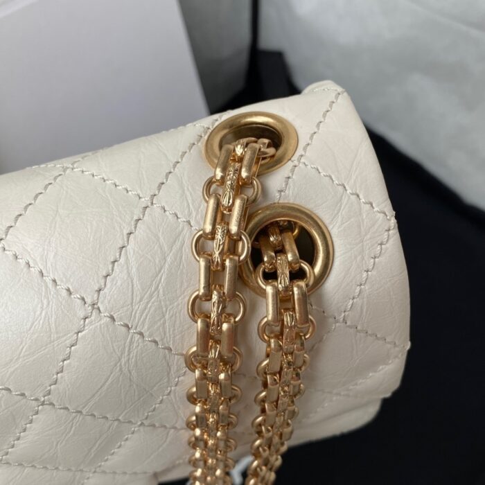 Chanel Mini 2.55 Handbag White 20cm - Image 3