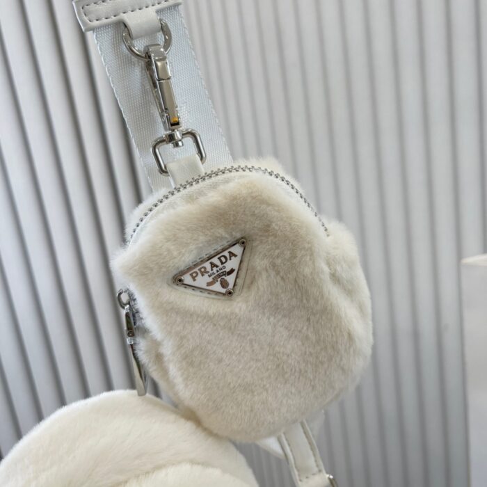 Prada Nappa Tote Bag Shearling White 26cm - Image 7