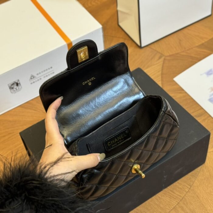 Chanel Matelasse Top Handle Bag Black 21cm - Image 6
