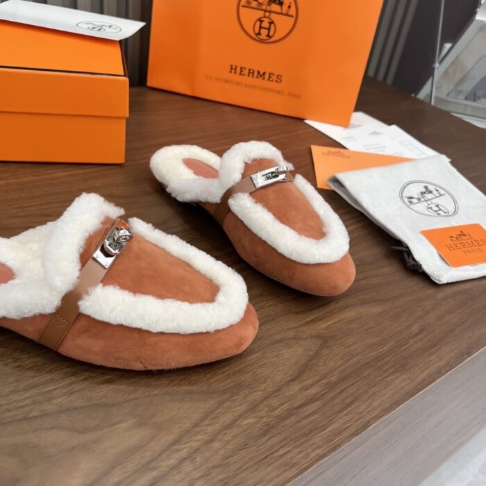 Hermes Oz Mule Shearling Natural H232123Z A3360 - Image 5