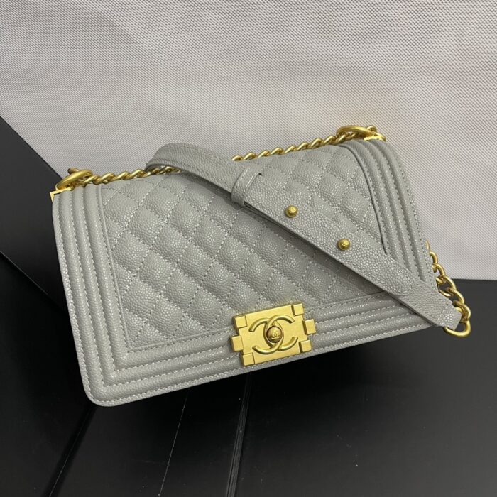 Chanel Medium Boy Bag Light Gray 25cm - Image 2