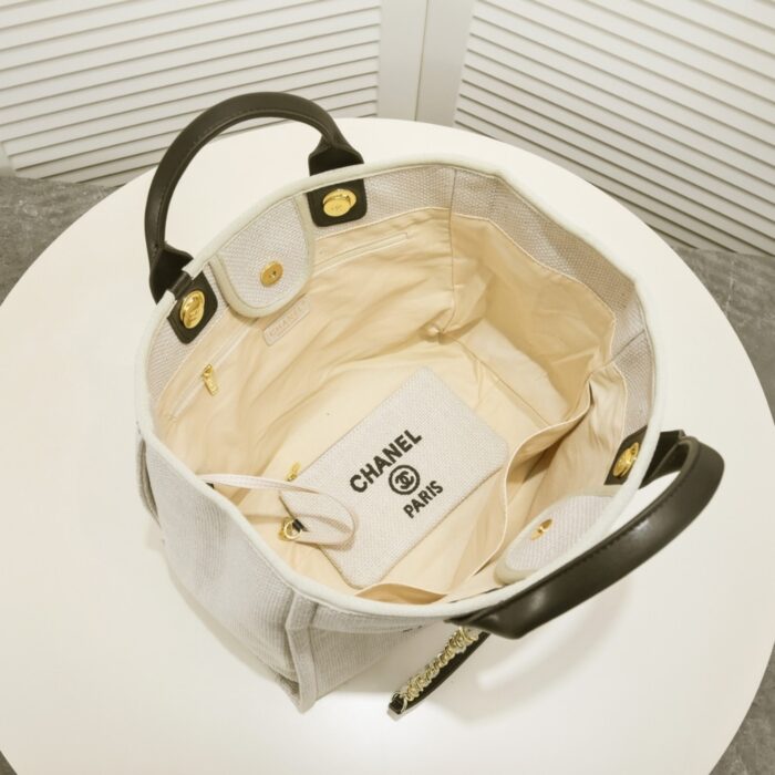 Chanel Deauville Large Tote Shopping Bag 37cm - Image 2
