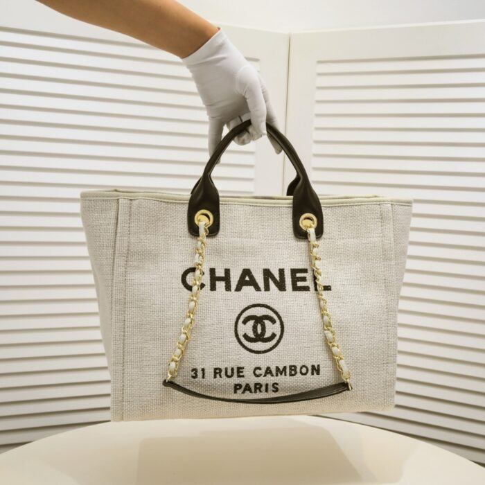 Chanel Deauville Large Tote Shopping Bag 37cm - Image 4