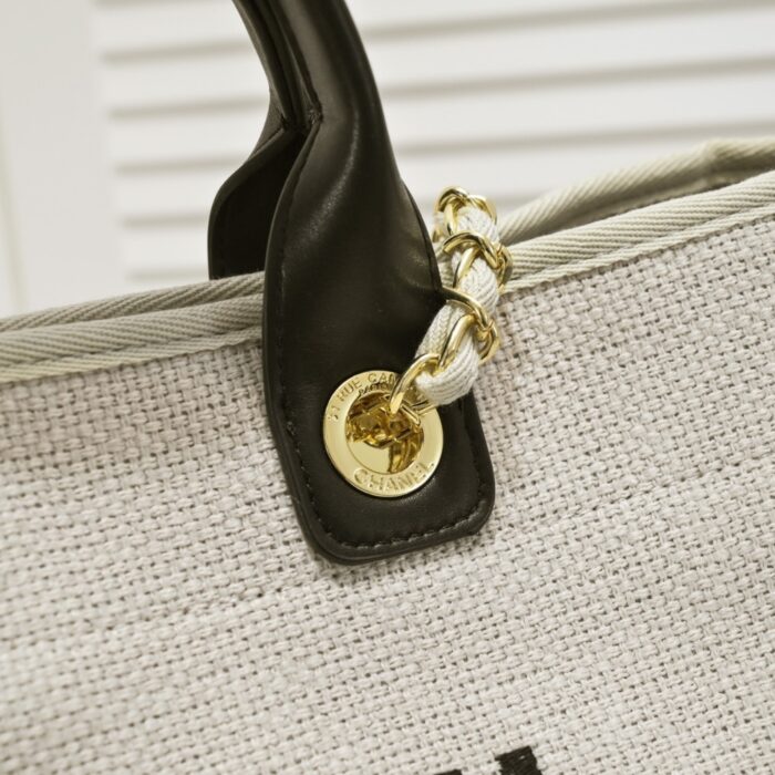 Chanel Deauville Large Tote Shopping Bag 37cm - Image 7