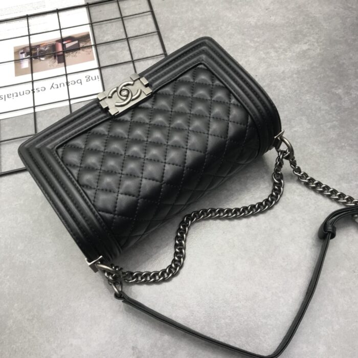 Chanel Boy Medium Handbag Leather Black 25cm A67086 Y09953 94305 - Image 10
