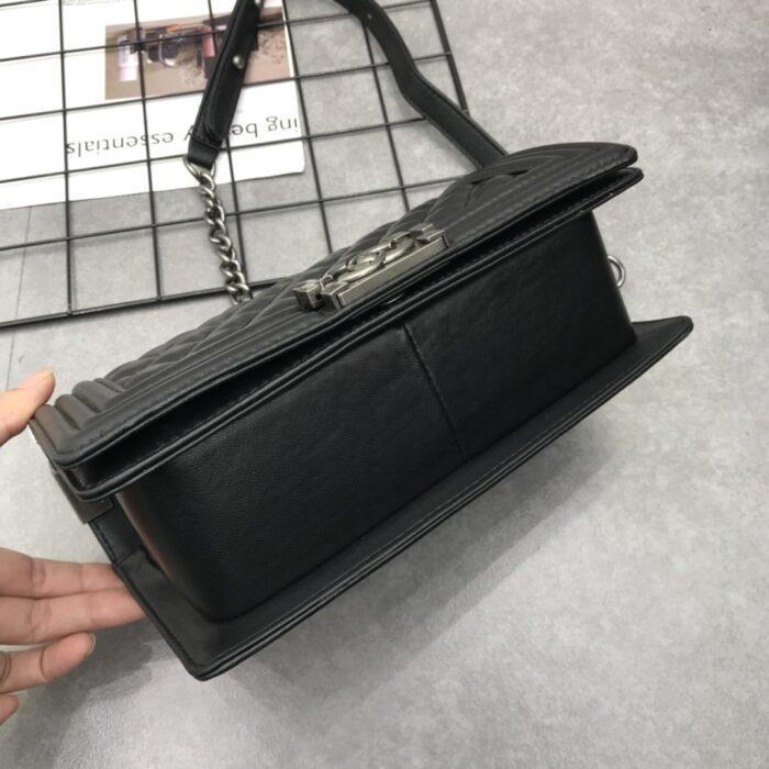 Chanel Boy Medium Handbag Leather Black 25cm A67086 Y09953 94305 - Image 5