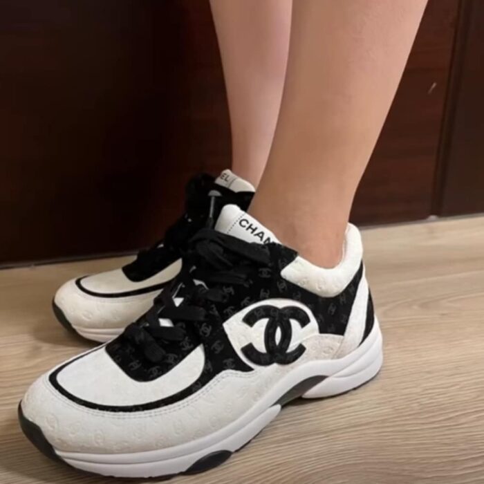 Chanel Suede Sneakers White Black G39230 X56653 94305 - Image 8