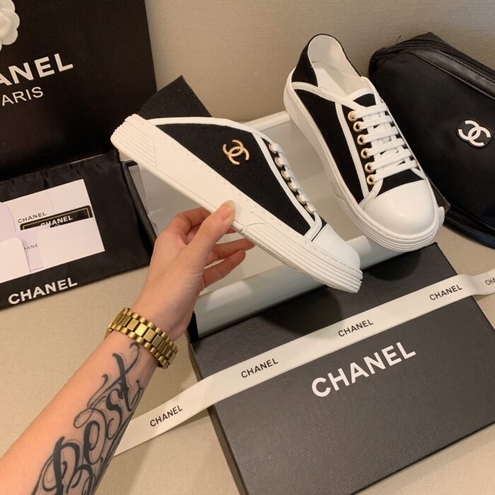 Chanel Casual Flat Sneakers Canvas Black - Image 2