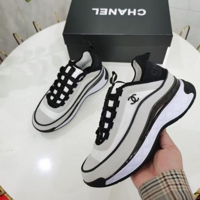 Chanel CC Low Top Sneakers White G39070 Y56144 0Q241 - Image 6