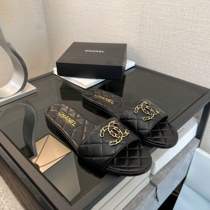 Chanel 23P Quilted CC Chain Sandal Black G39954 X56940 94305 - Image 3